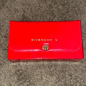 givenchy v makeup bag / clutch